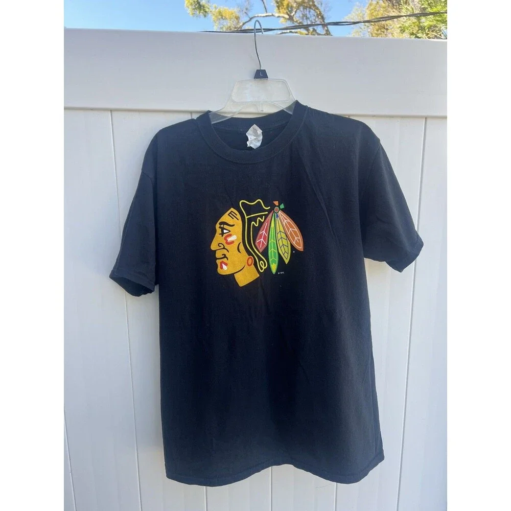 Chicago Blackhawks T-Shirt NHL Hockey Large Red Sports New